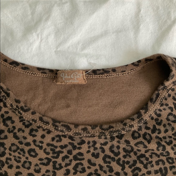 John Galt brown cheetah top - Picture 2 of 4